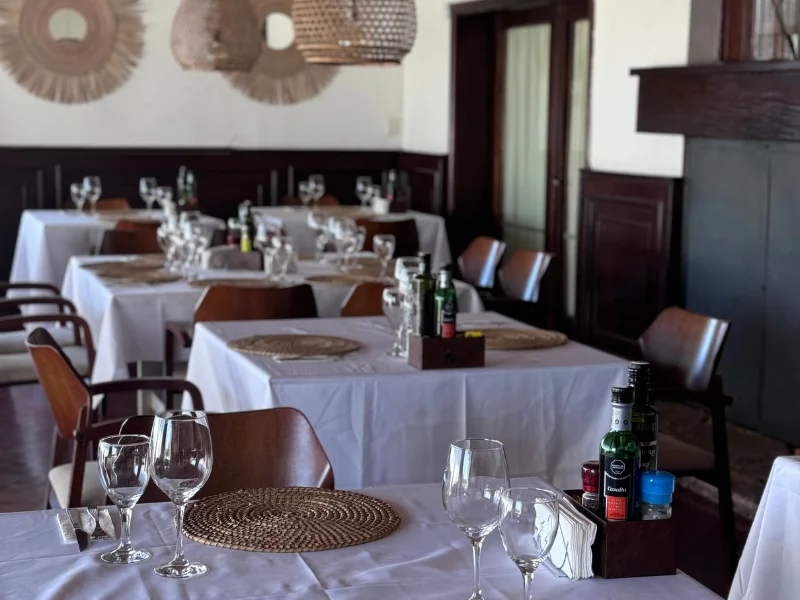 BLOQUE 2 - Eventos en Milveitiuno - Restaurante en Córdoba Golf Club - Interior 1
